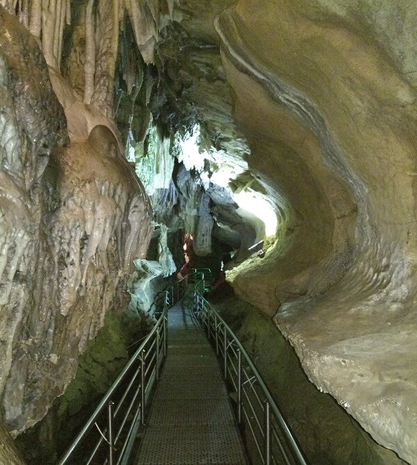 Çal Mağarası Dikit ve Sarkıtlar-Doğu Karadeniz