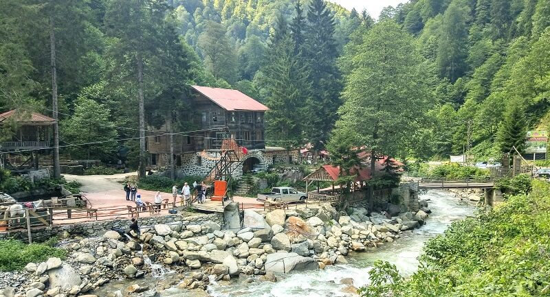 Doğa Alabalık Tesisi